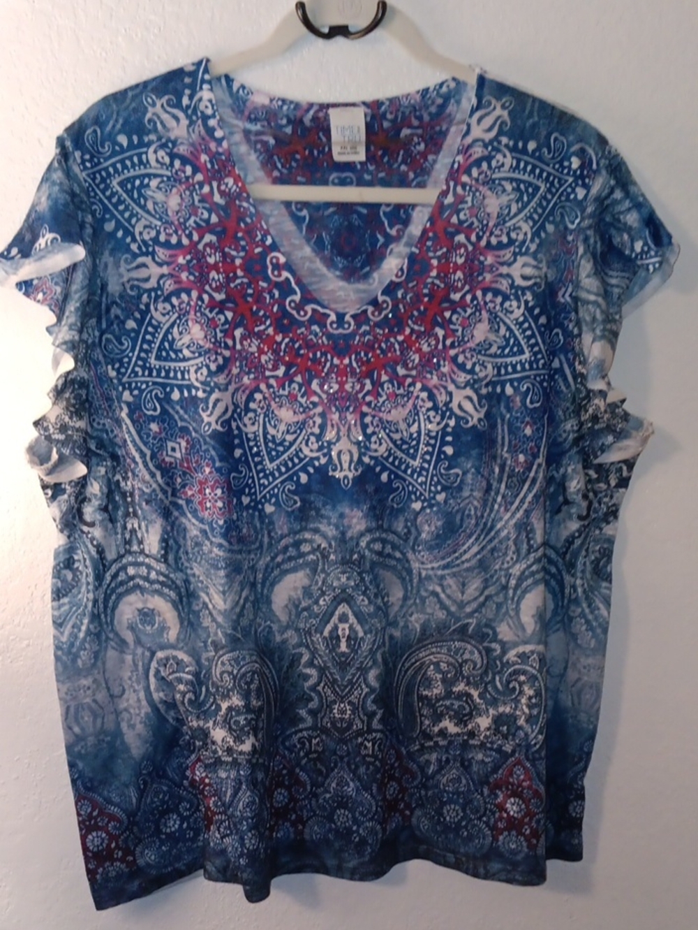 Women's Blue Paisley V-Neck Flutter Sleeve Top